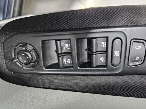 Used 2021 Jeep Renegade Latitude w/ Convenience Group image 28