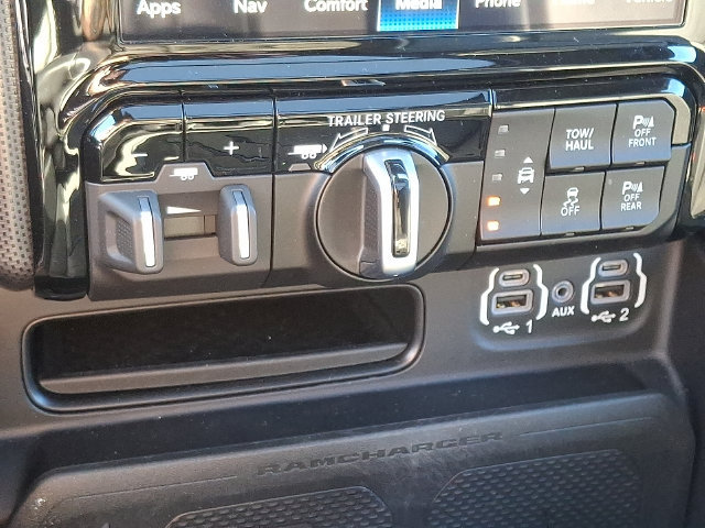 Used 2023 RAM 1500 Limited AWD/4WD image 16