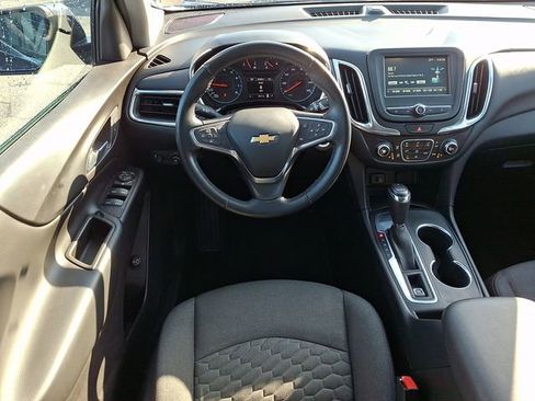 Used 2018 Chevrolet Equinox LT image 11