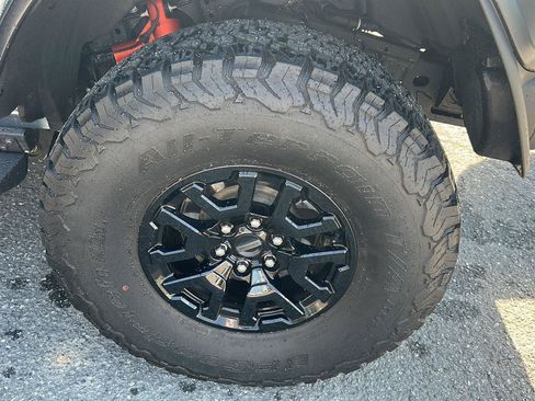 Used 2023 Ford Bronco Raptor AWD/4WD image 18