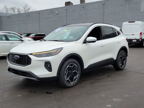 New 2026 Ford Escape Platinum w/ Premium Technology Package image 8