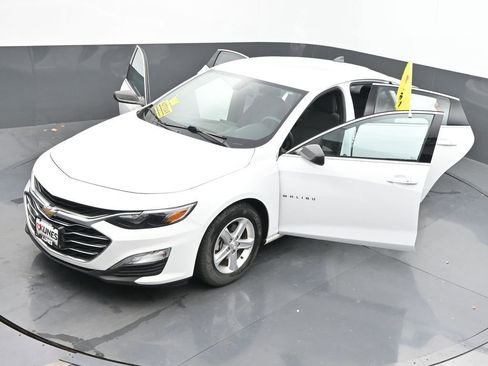 Used 2022 Chevrolet Malibu LS image 60