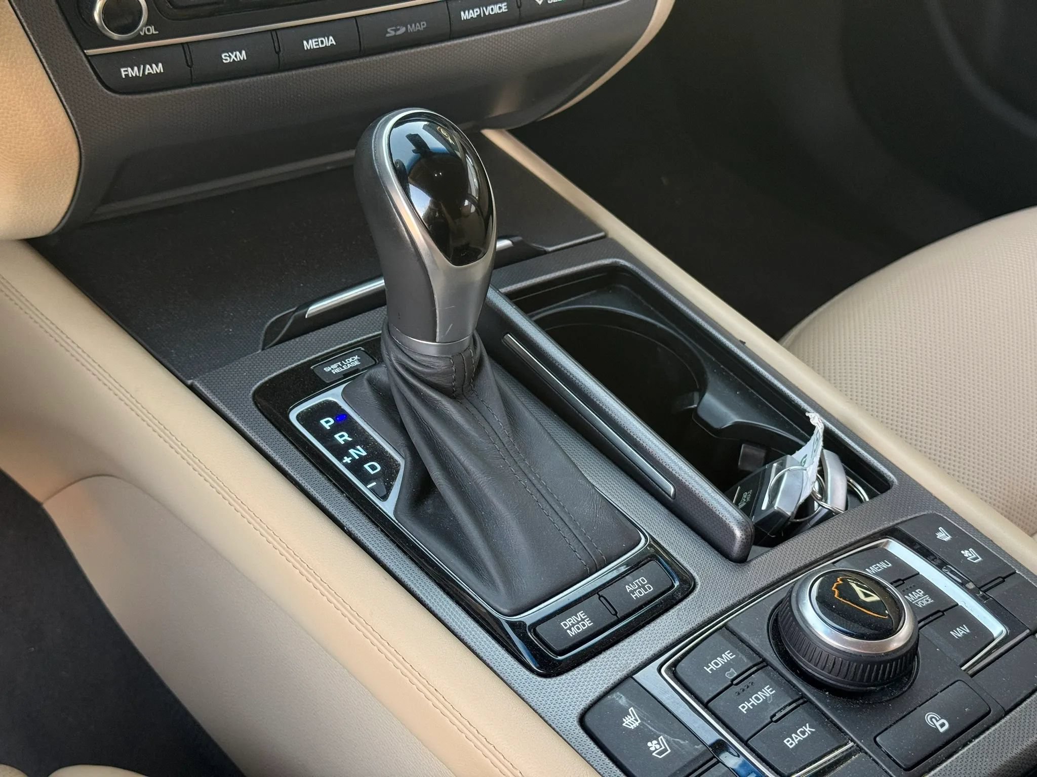Used 2017 Genesis G80 3.8 w/ Option Group 03 RWD image 20
