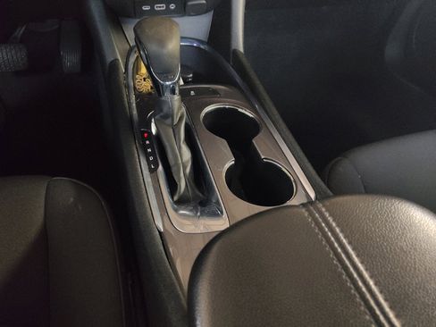 Used 2021 Chevrolet Malibu LT FWD image 26