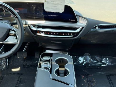 Certified 2025 Cadillac Lyriq Luxury w/ LPO, Floor Liner Package AWD/4WD image 30