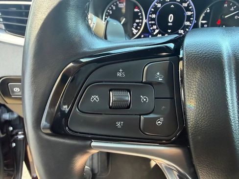 Used 2023 Buick Enclave Avenir FWD image 17