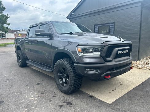 Used 2019 RAM 1500 Rebel AWD/4WD image 3