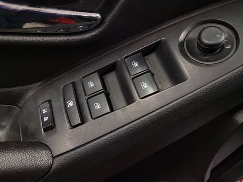 Used 2015 Chevrolet Trax LT w/ LT Plus Package AWD/4WD image 27