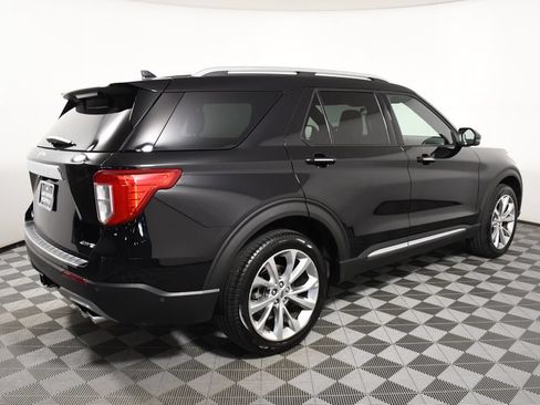 Used 2021 Ford Explorer Platinum w/ Equipment Group 601A AWD/4WD image 7