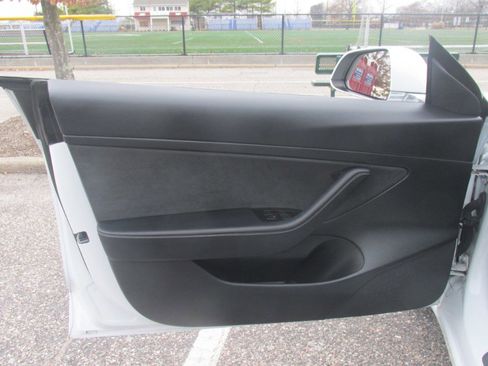 Used 2020 Tesla Model 3 image 55