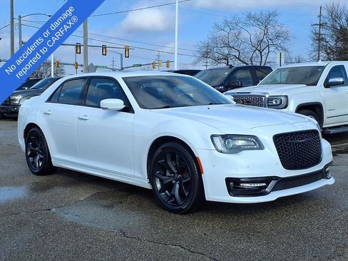 Used 2021 Chrysler 300 S w/ Popular Equipment Group image 3