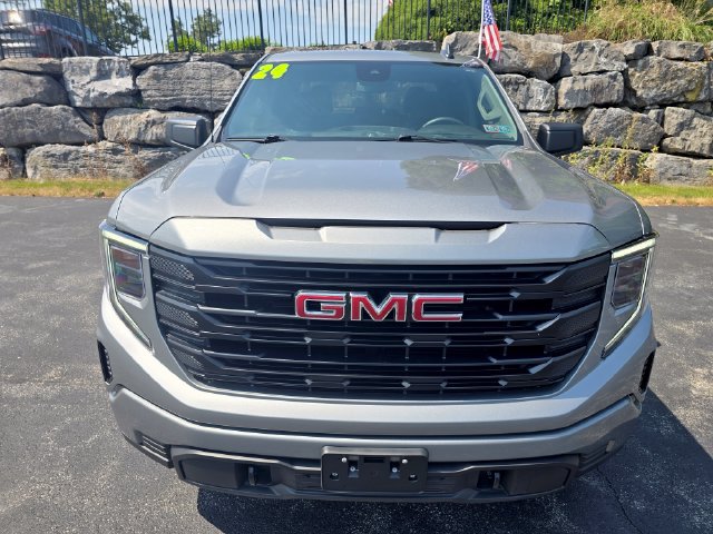 Used 2024 GMC Sierra 1500 Pro w/ Graphite Edition AWD/4WD image 9