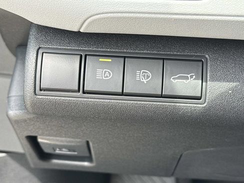 New 2026 Subaru Solterra Premium AWD/4WD image 40