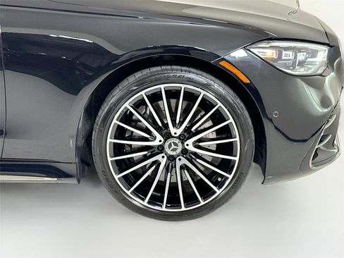 Used 2024 Mercedes-Benz S 580 4MATIC Sedan image 40