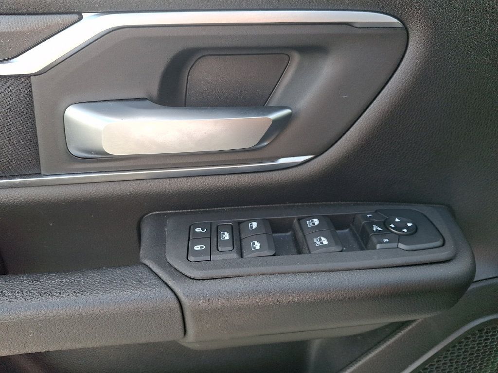 Used 2025 RAM 1500 Big Horn AWD/4WD image 14