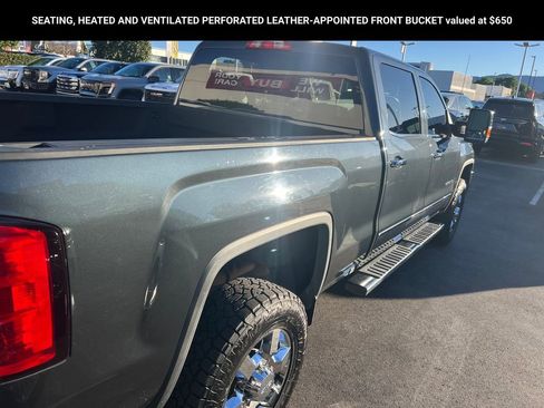 Used 2018 GMC Sierra 2500 SLT w/ Duramax Plus Package image 7
