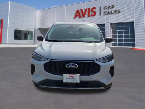 Used 2025 Ford Escape Active AWD/4WD image 2
