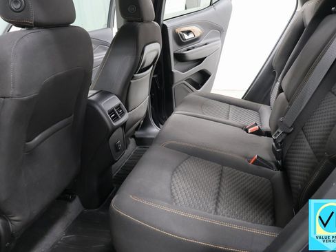 Used 2018 GMC Terrain SLE image 25