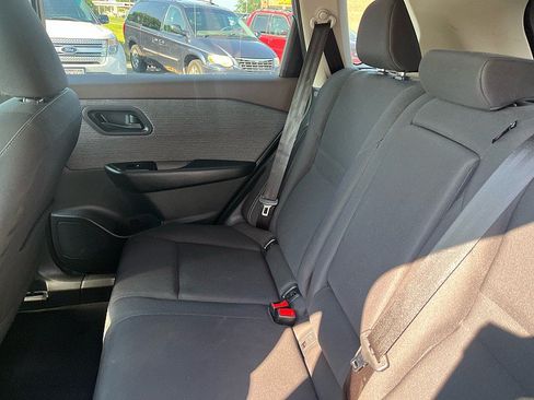 Used 2023 Nissan Rogue S AWD/4WD image 14