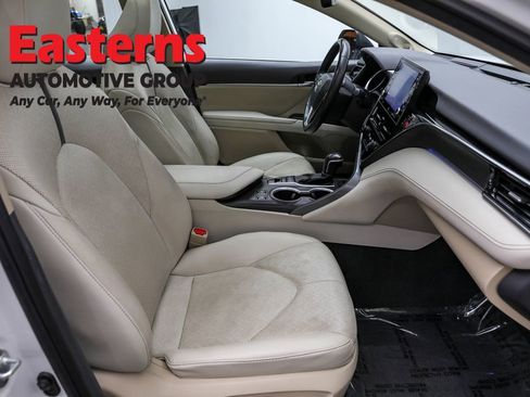 Used 2023 Toyota Camry XLE w/ Navigation Package image 23