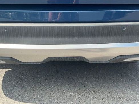 Certified 2025 Kia Sorento SX image 12