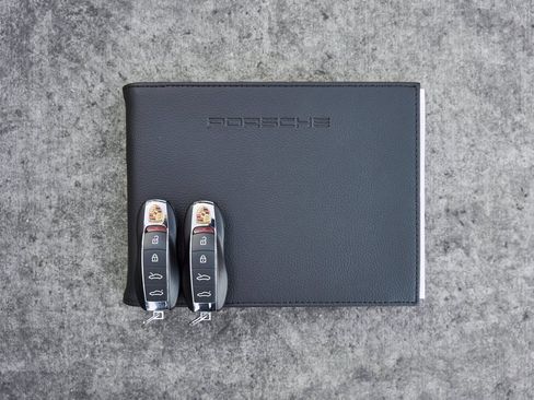 Used 2024 Porsche 718 Cayman GT4 RS w/ Weissach Package image 82