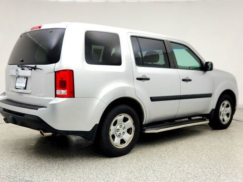 Used 2015 Honda Pilot LX image 5