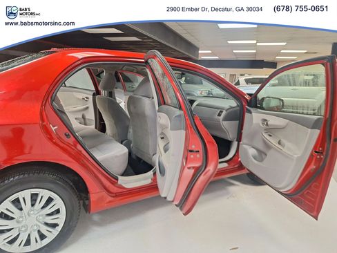 Used 2010 Toyota Corolla S FWD image 15