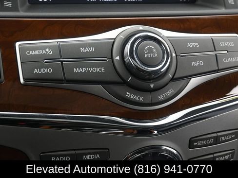 Used 2018 INFINITI QX80 4WD w/ Driver Assistance Package image 11