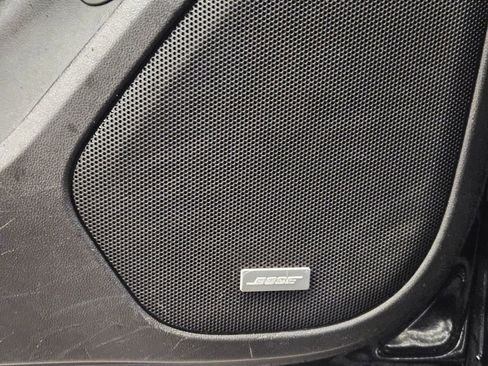 Used 2019 GMC Acadia Denali w/ Technology Package image 12