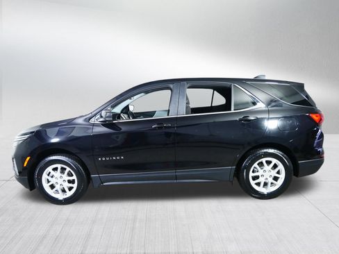 Used 2023 Chevrolet Equinox LT image 4