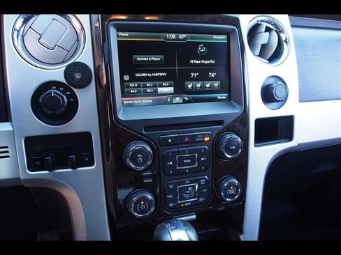 Used 2014 Ford F150 Platinum image 27