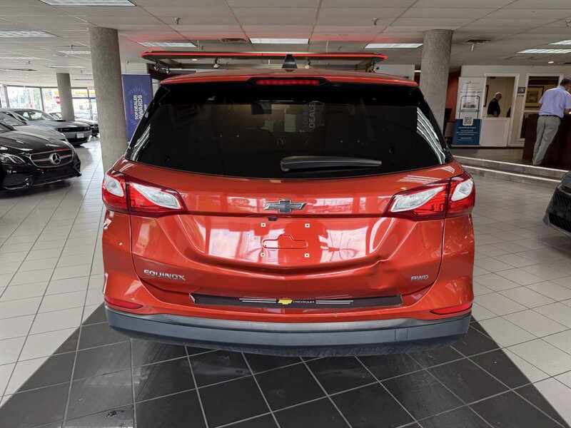 Used 2020 Chevrolet Equinox LS w/ LS Convenience Package AWD/4WD image 7