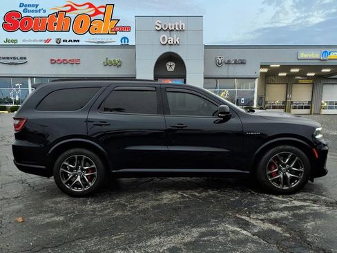 Certified 2023 Dodge Durango R/T image 2