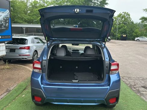 Used 2018 Subaru Crosstrek 2.0i Premium AWD/4WD image 11