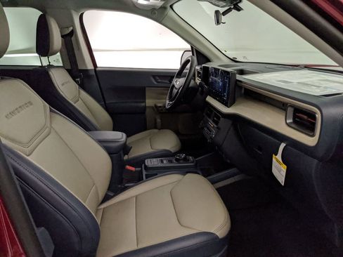 New 2026 Ford Maverick Lariat w/ 4K Tow Package image 26