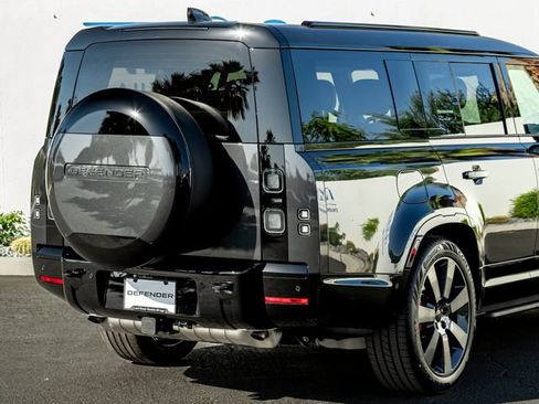 New 2026 Land Rover Defender 130 X AWD/4WD image 7