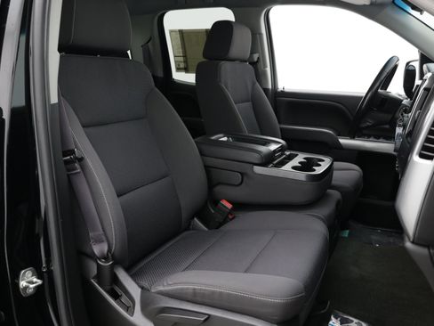 Used 2017 Chevrolet Silverado 1500 LT w/ All Star Edition AWD/4WD image 40