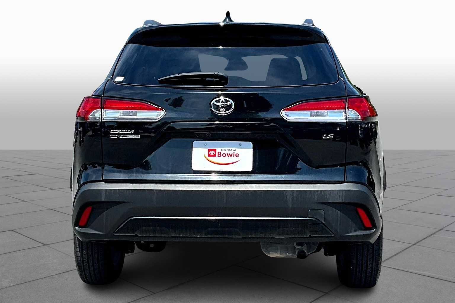 Used 2022 Toyota Corolla Cross LE FWD image 5