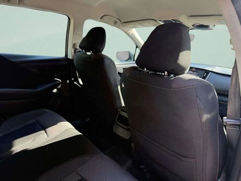 Used 2023 Subaru Outback Wagon 4D image 10