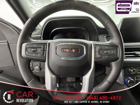 Used 2024 GMC Yukon XL SLT image 19