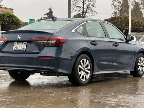 Used 2026 Honda Civic LX image 4