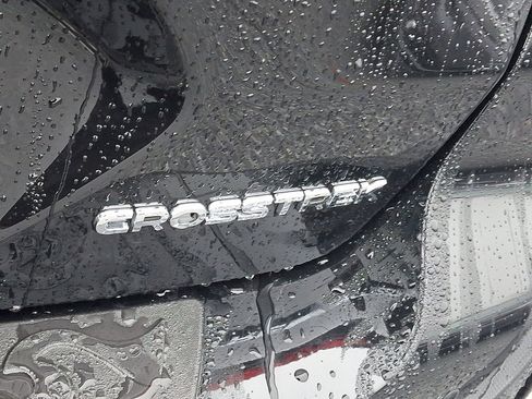 Certified 2025 Subaru Crosstrek 2.5i Limited image 30