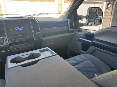 Used 2020 Ford F350 XLT image 16