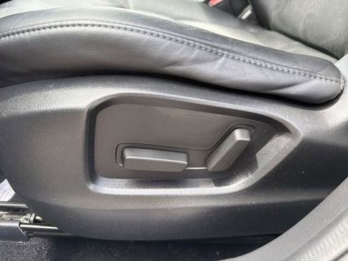 Used 2020 MAZDA CX-5 Touring FWD image 8