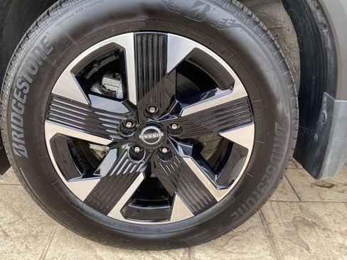 Used 2026 Nissan Kicks SV w/ SV Premium Package AWD/4WD image 14