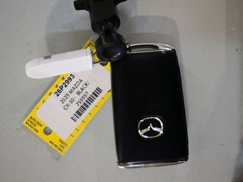 Used 2025 MAZDA CX-30 AWD 2.5 S w/ Select Sport Pkg image 11