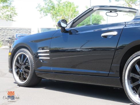 Used 2005 Chrysler Crossfire SRT-6 RWD image 22