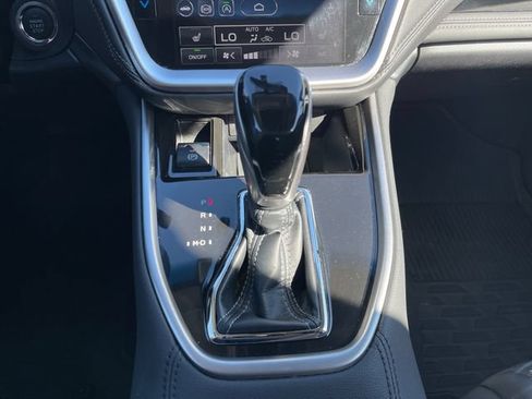 Used 2022 Subaru Outback Limited XT AWD/4WD image 23
