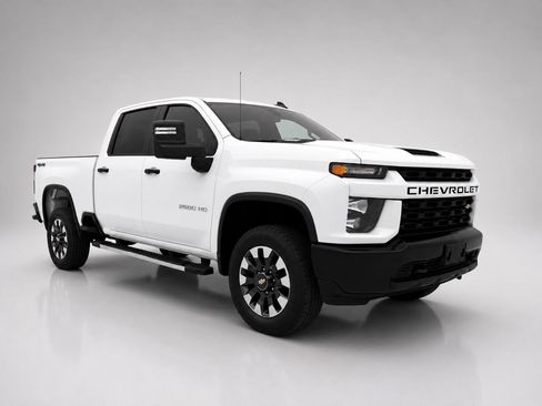 Used 2021 Chevrolet Silverado 2500 Custom w/ Custom Value Package AWD/4WD image 7